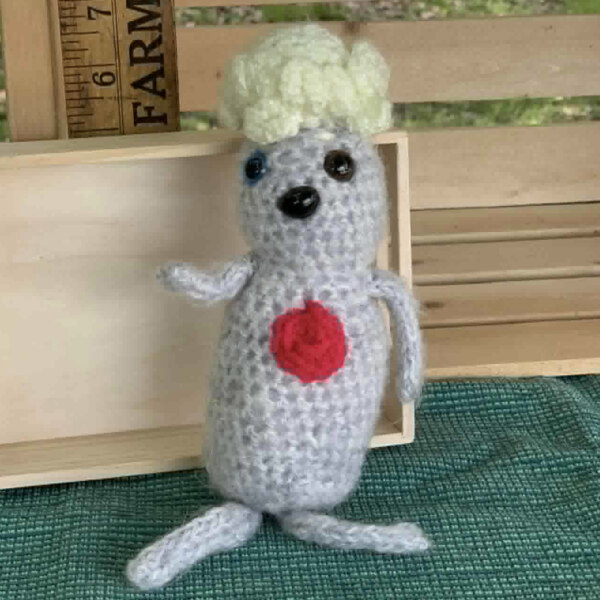 pee wee 5 crocheted doll - pee wee